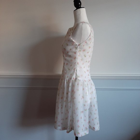 Vintage Floral Dress - Picture 3 of 4